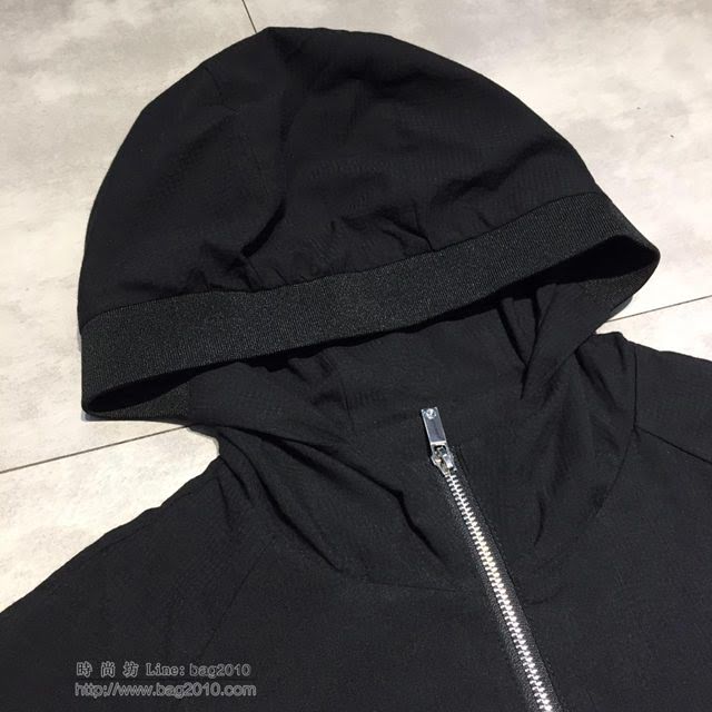 Armani男裝 19春夏新款夾克 阿瑪尼連帽衫 黑色 拉鏈男外套  tzy1689